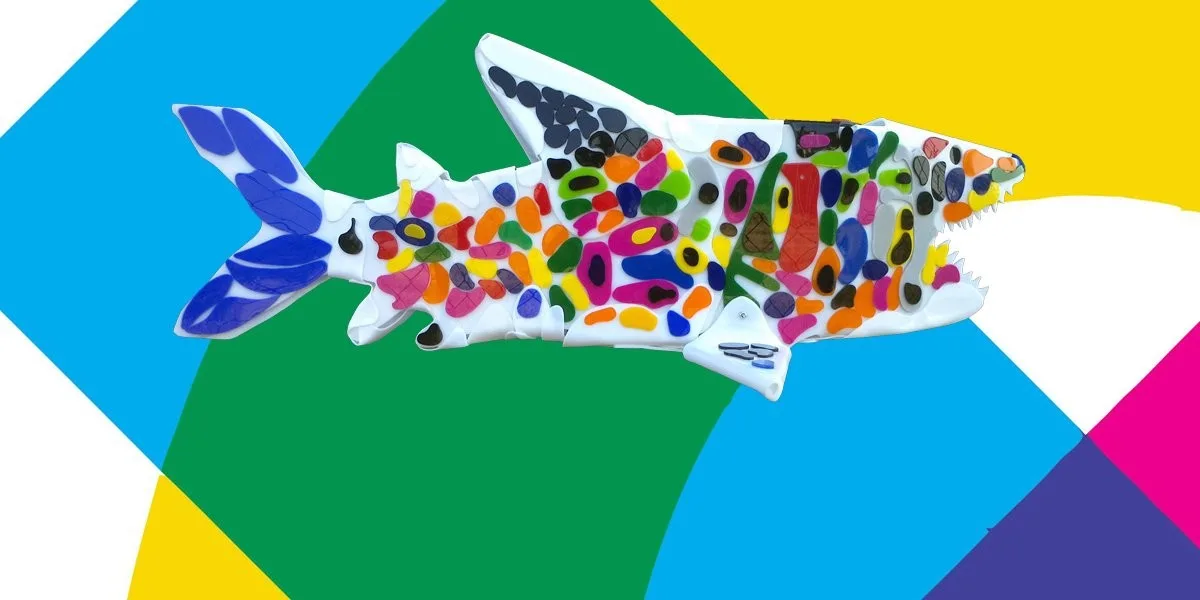 Representative image for the shark sculptures gallery.